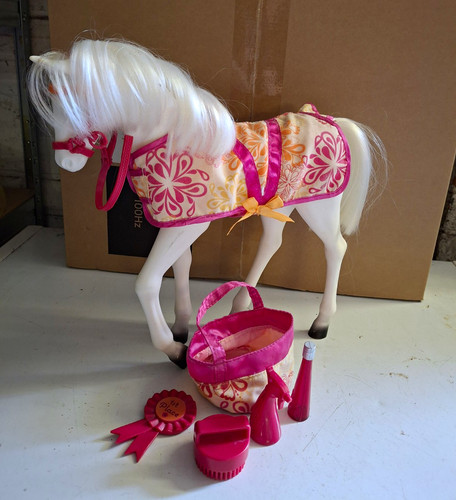 Our generation white horse - our,