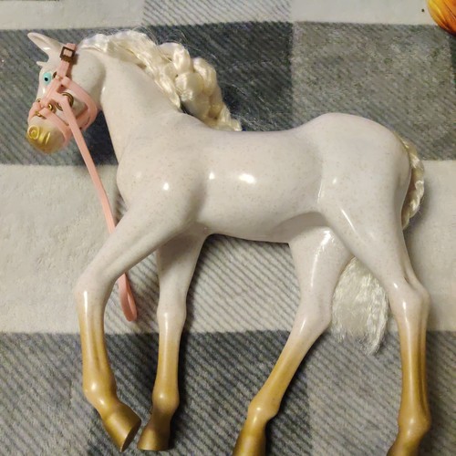 Our generation andalusian hair - our,